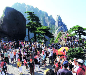 多家景区景点给高考生“送大礼”